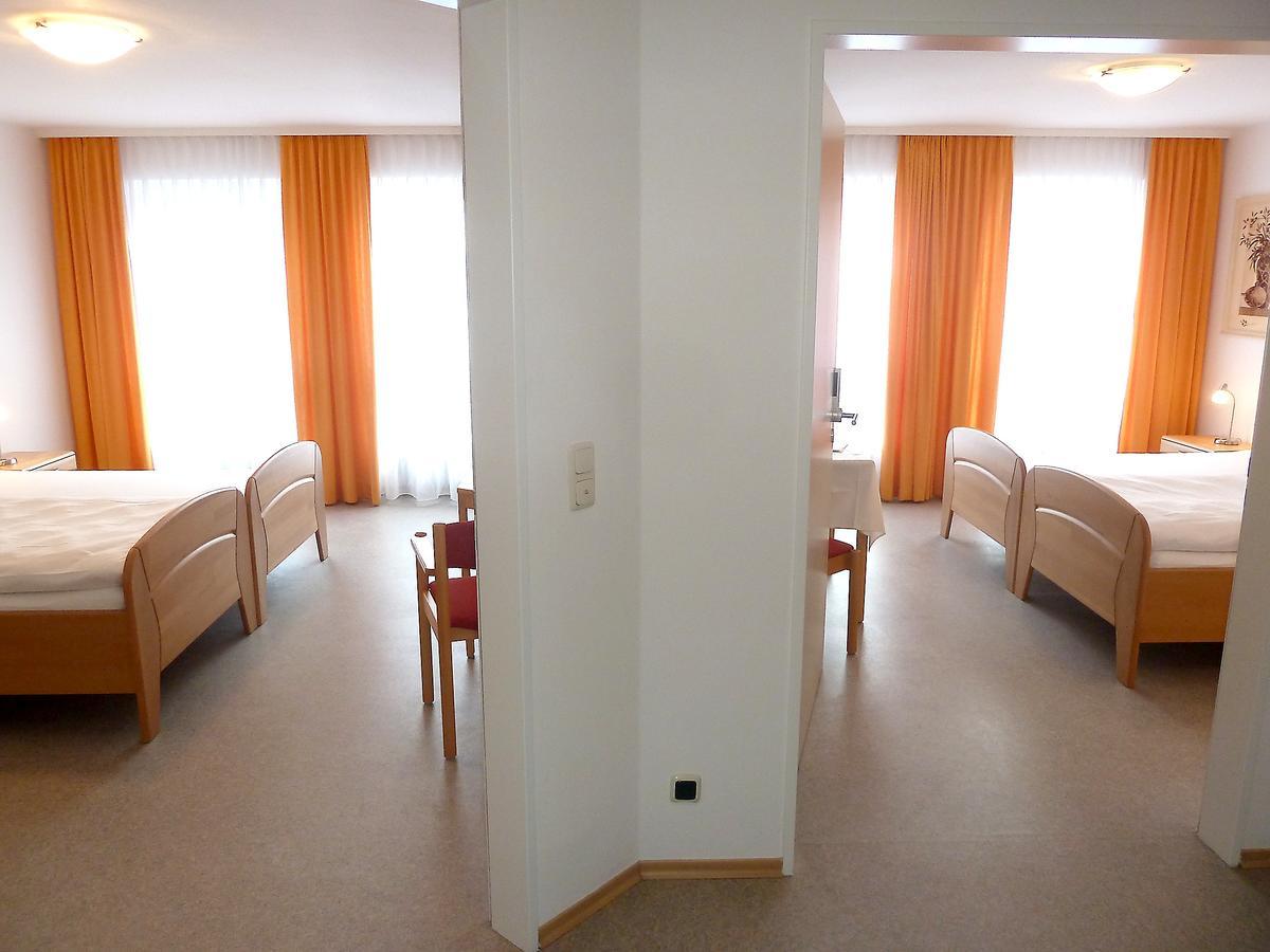Garni Hotel Leitl Gmbh Eggenfelden Room photo